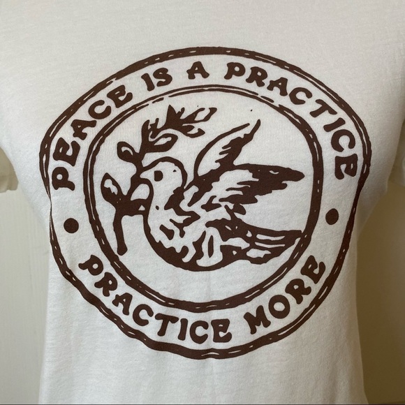 NWT Band Of Gypsies Peace is a Practice Tee Small - Picture 3 of 6
